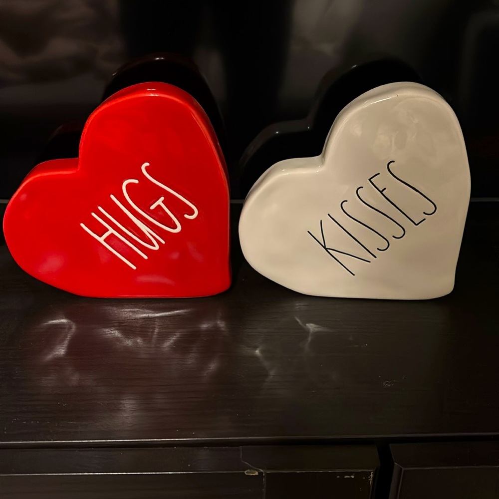Rae Dunn hearts